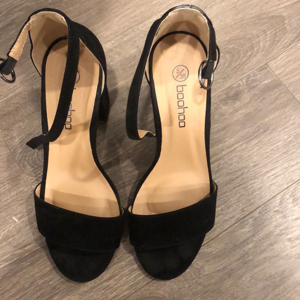 Black velvet strap heel